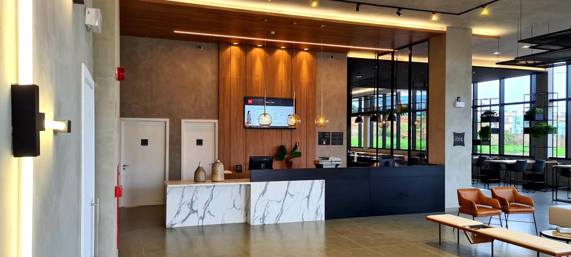 Ibis Nova Serrana 외부 사진